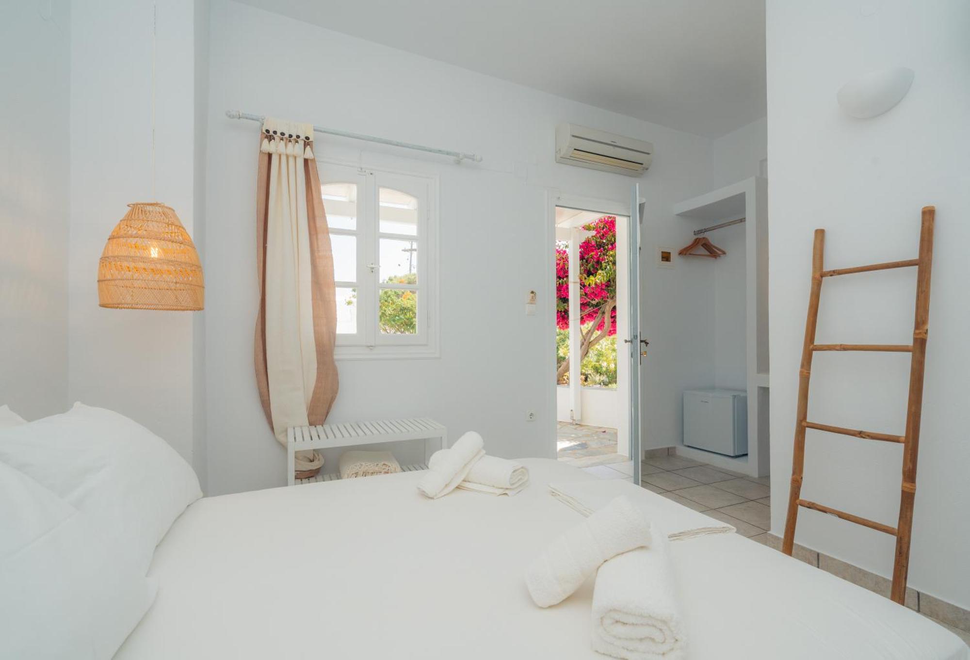 Nostos Sifnos Hotel Apollonia  Exterior photo